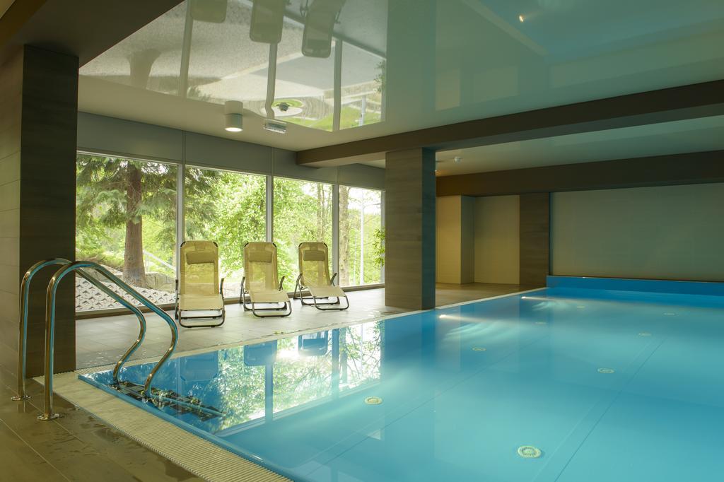 Hotel Trojan ล็องเดก-ซดรุย ภายนอก รูปภาพ